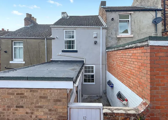 Hyde Away - Uk50212 *